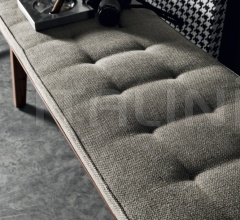 Банкетка Parioli фабрика Meroni & Colzani