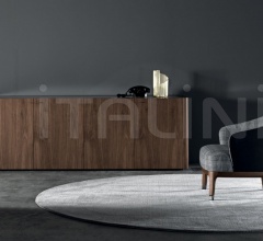 Кресло Lungotevere фабрика Meroni & Colzani