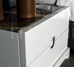 Тумбочка Cassiodoro фабрика Meroni & Colzani