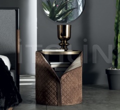 Тумбочка Don Rodrigo фабрика Meroni & Colzani