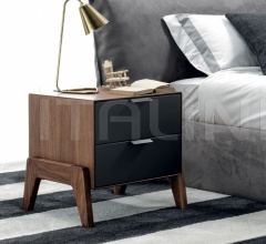 Тумбочка Solferino фабрика Meroni & Colzani