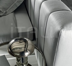 Кровать Amalfi фабрика Meroni & Colzani