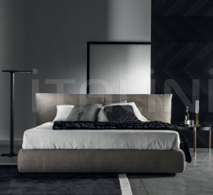 Кофейный столик Sanremo фабрика Meroni & Colzani