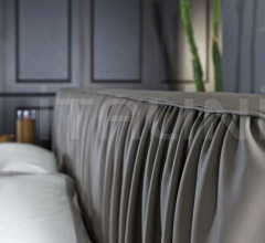 Кровать Ducale Gran Plisse фабрика Meroni & Colzani