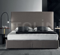 Кровать Ducale High фабрика Meroni & Colzani
