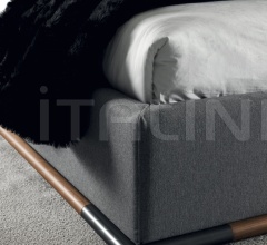 Кровать San Marco Low фабрика Meroni & Colzani