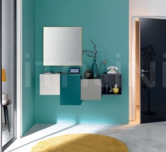 Итальянские Стенки и шкафы - Прихожая LV207 Итальянские Стенки и шкафы - Прихожая LV207 фабрика Moretti Compact