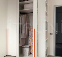 Итальянские Спальни - Шкаф NC305 фабрика Moretti Compact