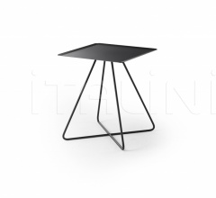 Столик Steely Square Столик Steely Square фабрика Möller Design