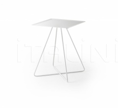Столик Steely Square Столик Steely Square фабрика Möller Design