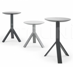 Столик WOOD FELLAS Столик WOOD FELLAS фабрика Möller Design