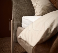 Итальянские Кровати - Кровать YVA фабрика Möller Design