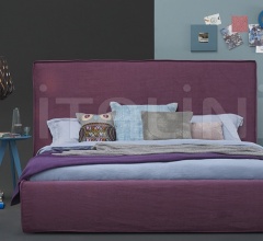 Столик WOOD FELLAS Столик WOOD FELLAS фабрика Möller Design