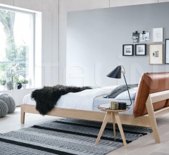 Столик WOOD FELLAS Столик WOOD FELLAS фабрика Möller Design