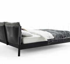 Итальянские Кровати - Кровать LIV фабрика Möller Design