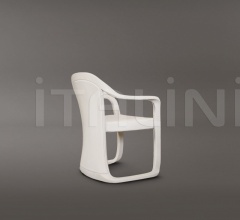 Стул с подлокотниками Dolcelinea фабрика Ludovica Mascheroni