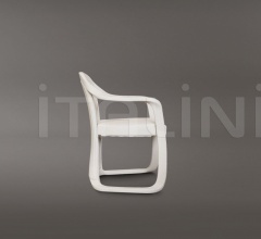 Стул с подлокотниками Dolcelinea фабрика Ludovica Mascheroni