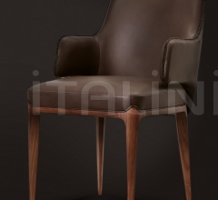 Стул с подлокотниками Via Bagutta фабрика Ludovica Mascheroni