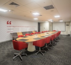 Итальянские Кабинет - Кресло Brandy SO3000 фабрика Andreu World