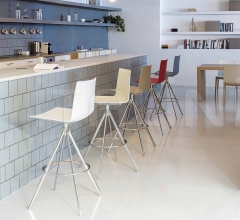 Итальянские Рестораны/Бары - Барный стул Flex Chair BQ1316 фабрика Andreu World