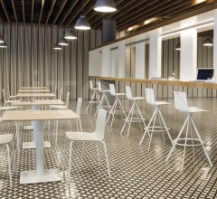 Итальянские Рестораны/Бары - Барный стул Flex Chair BQ1316 фабрика Andreu World