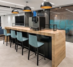 Итальянские Рестораны/Бары - Барный стул Flex High Back BQ1672 фабрика Andreu World