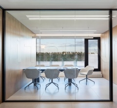 Итальянские Кабинет - Кресло Gala SO0718 фабрика Andreu World