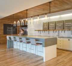 Итальянские Рестораны/Бары - Барный стул Lineal Comfort BQ0599 фабрика Andreu World