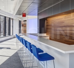 Итальянские Рестораны/Бары - Барный стул Lineal Comfort BQ0599 фабрика Andreu World