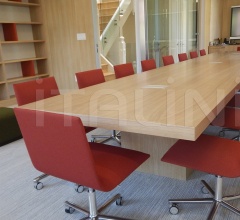 Итальянские Кабинет - Кресло Lineal Corporate SI0780 фабрика Andreu World