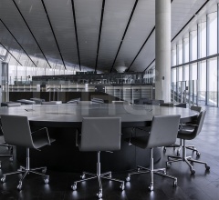 Итальянские Кабинет - Кресло Lineal Corporate SO0781 фабрика Andreu World