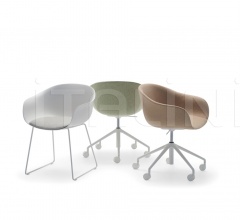 Итальянские Кабинет - Кресло Next SO0498 фабрика Andreu World