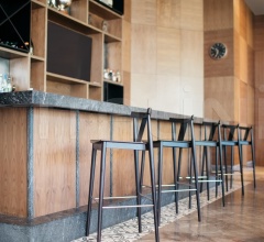 Итальянские Рестораны/Бары - Барный стул Smile BQ0337 фабрика Andreu World