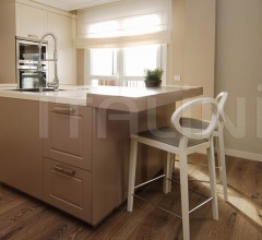 Итальянские Рестораны/Бары - Барный стул Zarina BQ1729 Итальянские Рестораны/Бары - Барный стул Zarina BQ1729 фабрика Andreu World