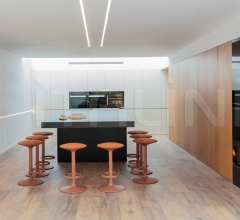 Итальянские Рестораны/Бары - Барный стул Hula BQ2797 Итальянские Рестораны/Бары - Барный стул Hula BQ2797 фабрика Andreu World