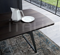 Стол обеденный Clipper фабрика Poliform