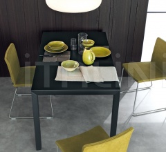 Стол обеденный Dart фабрика Poliform