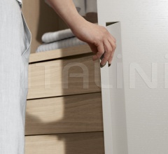 Шкаф Madison фабрика Poliform