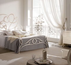 Тумбочка Ghirigori 1842.4500.M2.BF9 Тумбочка Ghirigori 1842.4500.M2.BF9 фабрика Cantori