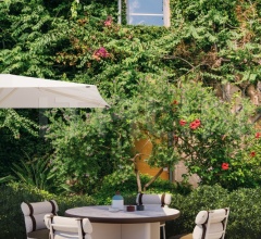 Стол обеденный Cala 4-place dining table фабрика Kettal