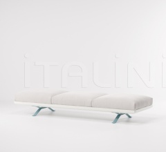 Банкетка Boma Bench 3-seater фабрика Kettal