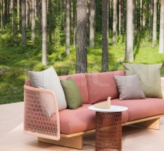 Столик Mesh Side table Ø60 фабрика Kettal