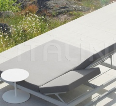 Шезлонг Landscape Lounger simple with 5-position backres фабрика Kettal