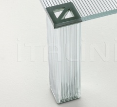 Итальянские Столики - Журнальный столик Cryptee Итальянские Столики - Журнальный столик Cryptee фабрика Glas italia