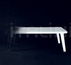 Итальянские Столы обеденные - Стол обеденный Faint Итальянские Столы обеденные - Стол обеденный Faint фабрика Glas italia