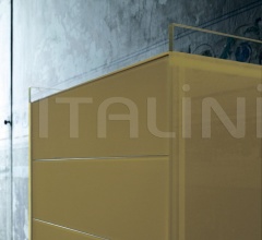 Итальянские Спальни - Комод Float Итальянские Спальни - Комод Float фабрика Glas italia