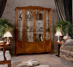 Витрина 943 фабрика Medea