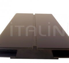 Журнальный столик GUARANI фабрика Louis Kazan