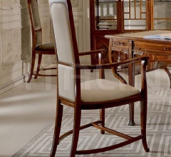 Стул с подлокотниками 910 фабрика Medea