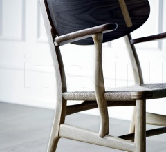 Кресло CH22 Кресло CH22 фабрика Carl Hansen & Son